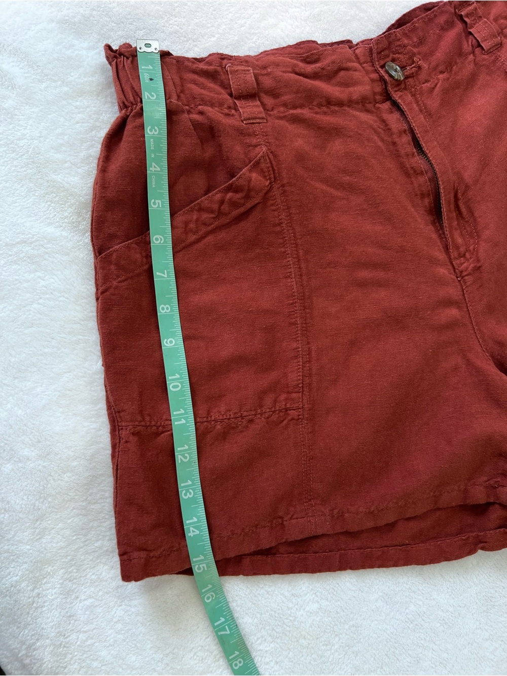 Old Navy Burgundy High-Rise Linen-Blend Shorts - Picture 5 of 8